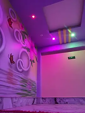 Onlyjishan online show from 12-19-24, 04:46