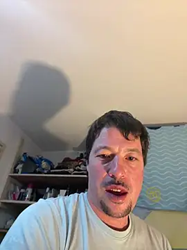 zenzero87 online show from 02-08-25, 05:08