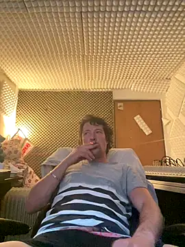 zenzero87 online show from 12-22-25, 02:58