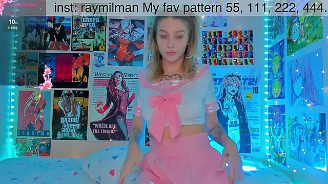 Snapshot of AliceMilman chatting on 12-13-24, 10:19 AliceMilman online show from 12-13-24, 10:19