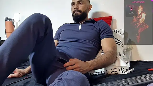 Snapshot of BEN_BLAZE chatting on 02-16-25, 12:30 BEN BLAZE online show from 02-16-25, 12:30