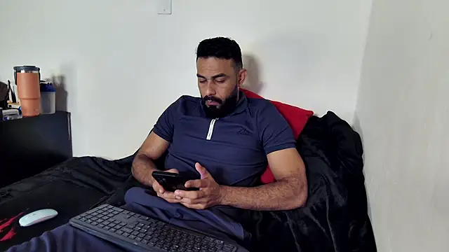 Snapshot of BEN_BLAZE chatting on 02-23-25, 05:07 BEN BLAZE online show from 02-23-25, 05:07