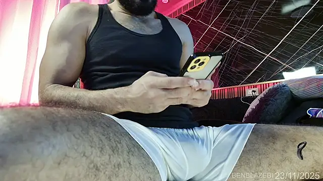 Snapshot of BEN_BLAZE chatting on 11-24-25, 05:07 BEN BLAZE online show from 11-24-25, 05:07