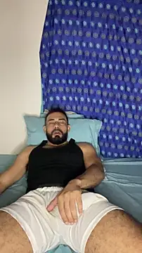 Snapshot of BEN_BLAZE chatting on 11-24-25, 07:35 BEN BLAZE online show from 11-24-25, 07:35