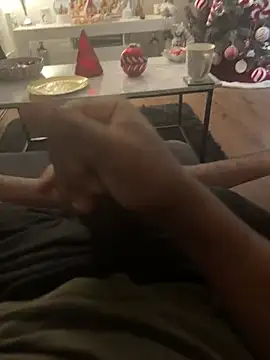 Hueythebbc online show from 12-13-24, 04:11