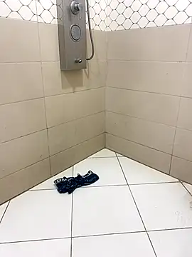 Lahcene online show from 10-31-25, 11:55