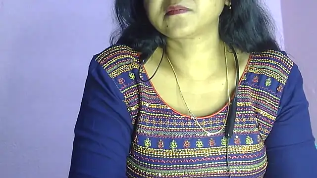 Snapshot of Suhana-sapna chatting on 02-11-26, 05:51 Suhana-sapna online show from 02-11-26, 05:51