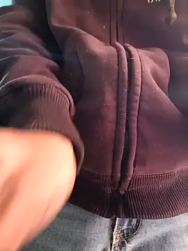 Snapshot of SiperoXxX chatting on 12-16-24, 02:05 SiperoXxX online show from 12-16-24, 02:05