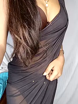 Snapshot of sexyriya_008 chatting on 02-24-26, 06:44 sexyriya 008 online show from 02-24-26, 06:44