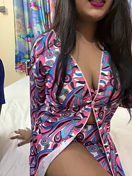 Snapshot of ascuple chatting on 10-09-25, 05:44 ascuple online show from 10-09-25, 05:44