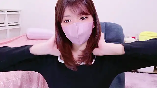 Snapshot of Runarunapi chatting on 10-14-25, 08:15 Runarunapi online show from 10-14-25, 08:15