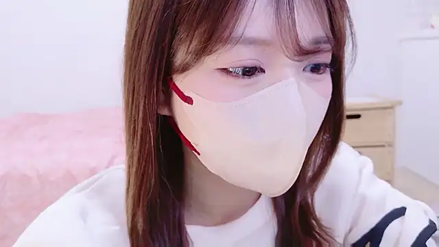 Snapshot of Runarunapi chatting on 11-10-25, 02:10 Runarunapi online show from 11-10-25, 02:10