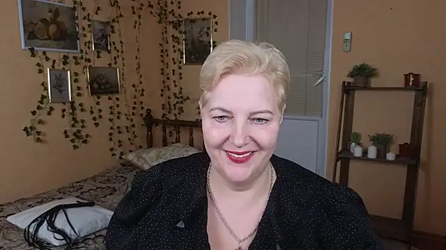 Sandra Snow online show from 02-11-25, 09:25
