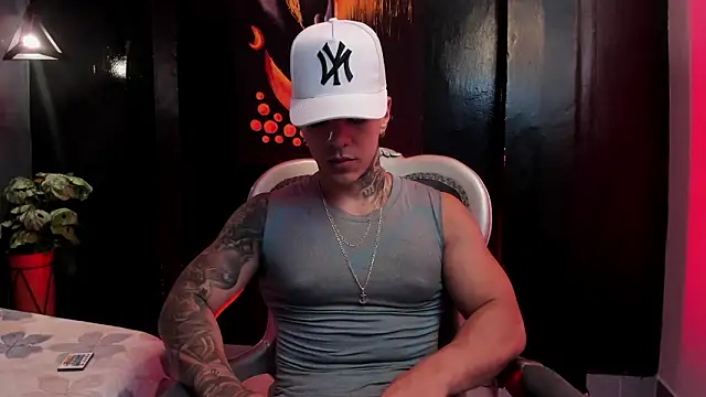 Flynn Riider online show from 03-23-26, 05:28