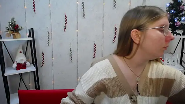 Snapshot of RysaKosaYlya chatting on 12-28-24, 06:17 RysaKosaYlya online show from 12-28-24, 06:17