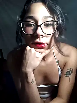 Snapshot of Kyomisweet chatting on 12-19-24, 05:18 Kyomisweet online show from 12-19-24, 05:18