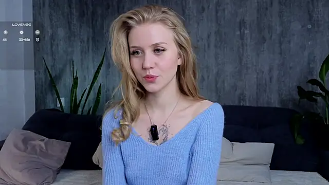 WiloneEsse online show from 02-11-25, 01:10