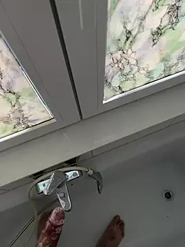 Loco42- online show from 12-16-24, 01:22