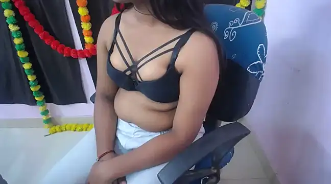 Cute-Anamika50 online show from 12-20-24, 09:00