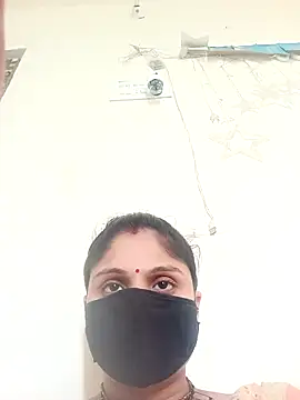 Cute-Aadhvita online show from 10-11-25, 11:09