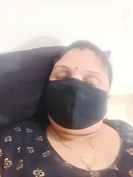 Cute-Aadhvita online show from 06-12-26, 07:51