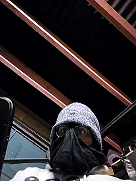 Snapshot of ur_fav_akh chatting on 11-10-25, 03:38 ur fav akh online show from 11-10-25, 03:38