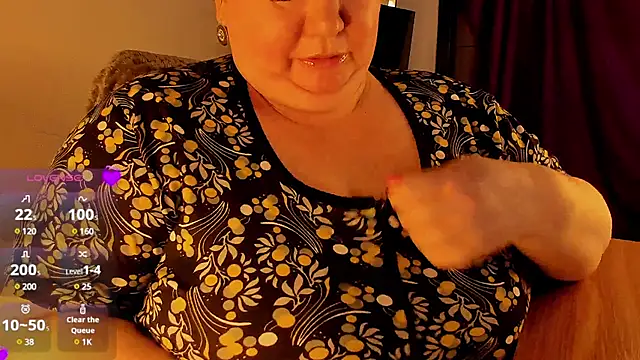 SexxyDreams1 online show from 02-15-25, 09:16