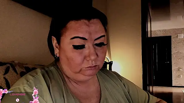 SexxyDreams1 online show from 10-08-25, 05:38