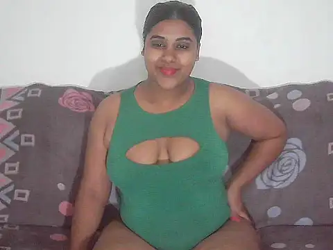 XIndian Butterfly4uX online show from 10-11-25, 09:46