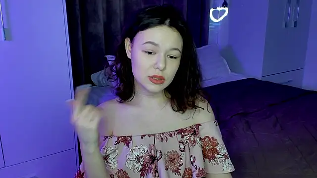 Snapshot of LovelyJane chatting on 01-07-25, 07:10 LovelyJane online show from 01-07-25, 07:10