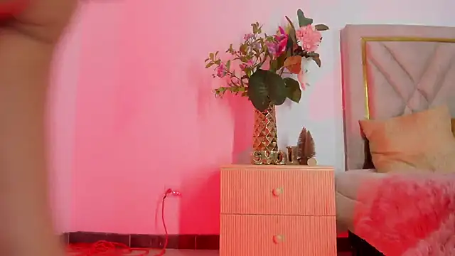 chloe wilson7 online show from 11-26-25, 02:01