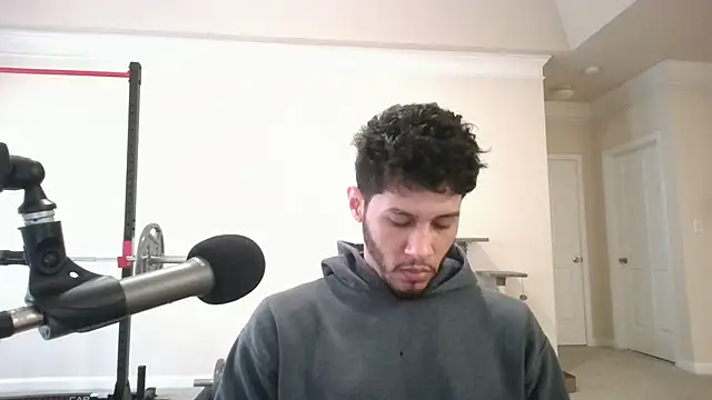 Snapshot of DamnKevin chatting on 03-18-25, 01:42 DamnKevin online show from 03-18-25, 01:42