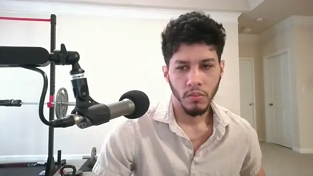 Snapshot of DamnKevin chatting on 03-19-25, 01:29 DamnKevin online show from 03-19-25, 01:29