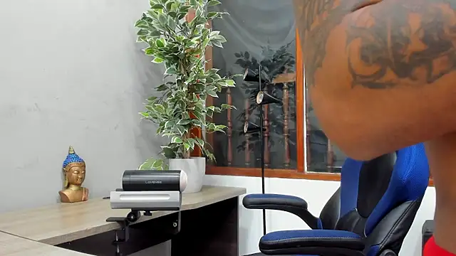 Robin Rief online show from 01-14-25, 03:53