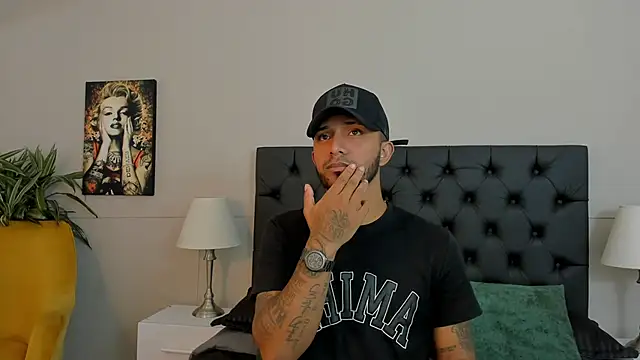 Robin Rief online show from 10-13-25, 03:39