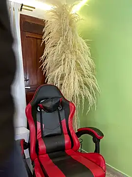 Robin Rief online show from 02-01-26, 03:38