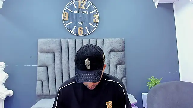 Robin Rief online show from 04-09-26, 07:30