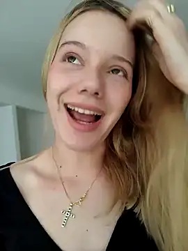 NicoleCut online show from 02-03-25, 02:34