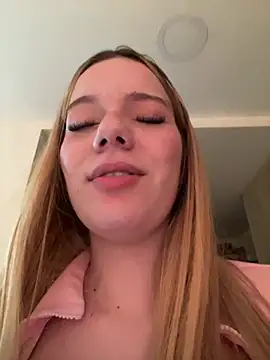 NicoleCut online show from 03-02-25, 12:20