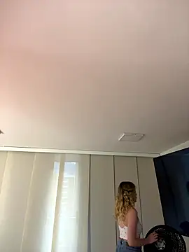 NicoleCut online show from 01-11-26, 11:15