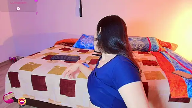 Snapshot of JeremmyAndStacy chatting on 11-11-25, 04:12 JeremmyAndStacy online show from 11-11-25, 04:12