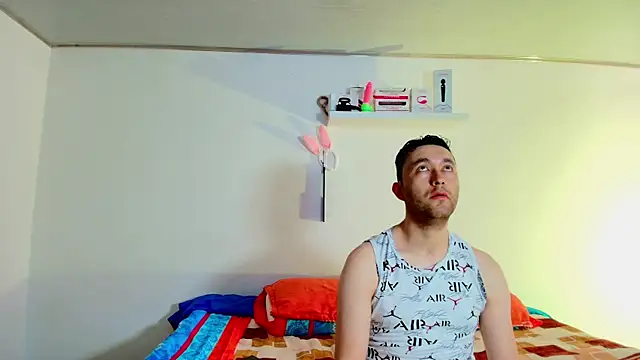 Snapshot of JeremmyAndStacy chatting on 11-30-25, 01:26 JeremmyAndStacy online show from 11-30-25, 01:26