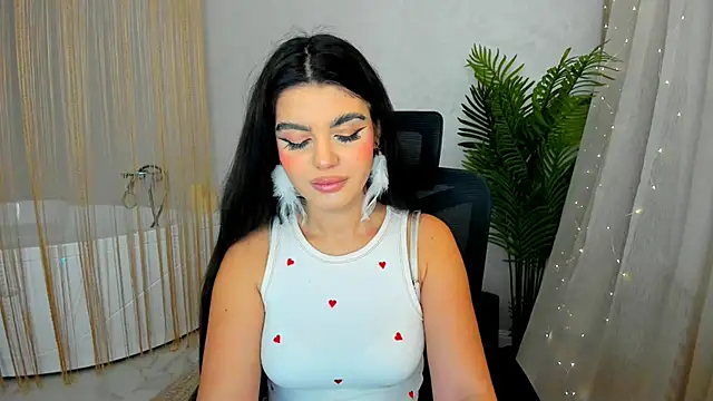 Snapshot of AlluringAriel chatting on 01-23-25, 11:26 AlluringAriel online show from 01-23-25, 11:26