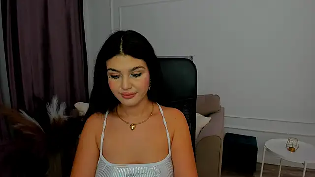 Snapshot of AlluringAriel chatting on 01-25-25, 10:50 AlluringAriel online show from 01-25-25, 10:50