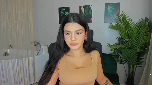 Snapshot of AlluringAriel chatting on 02-12-25, 03:40 AlluringAriel online show from 02-12-25, 03:40