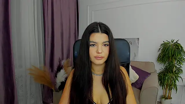 Snapshot of AlluringAriel chatting on 02-13-25, 03:39 AlluringAriel online show from 02-13-25, 03:39