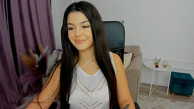 Snapshot of AlluringAriel chatting on 02-17-25, 07:21 AlluringAriel online show from 02-17-25, 07:21