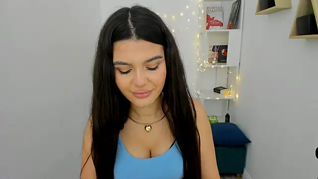 Snapshot of AlluringAriel chatting on 02-24-25, 10:25 AlluringAriel online show from 02-24-25, 10:25