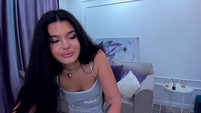 Snapshot of AlluringAriel chatting on 03-05-25, 02:56 AlluringAriel online show from 03-05-25, 02:56