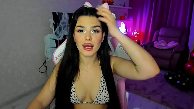 Snapshot of AlluringAriel chatting on 11-04-25, 06:29 AlluringAriel online show from 11-04-25, 06:29